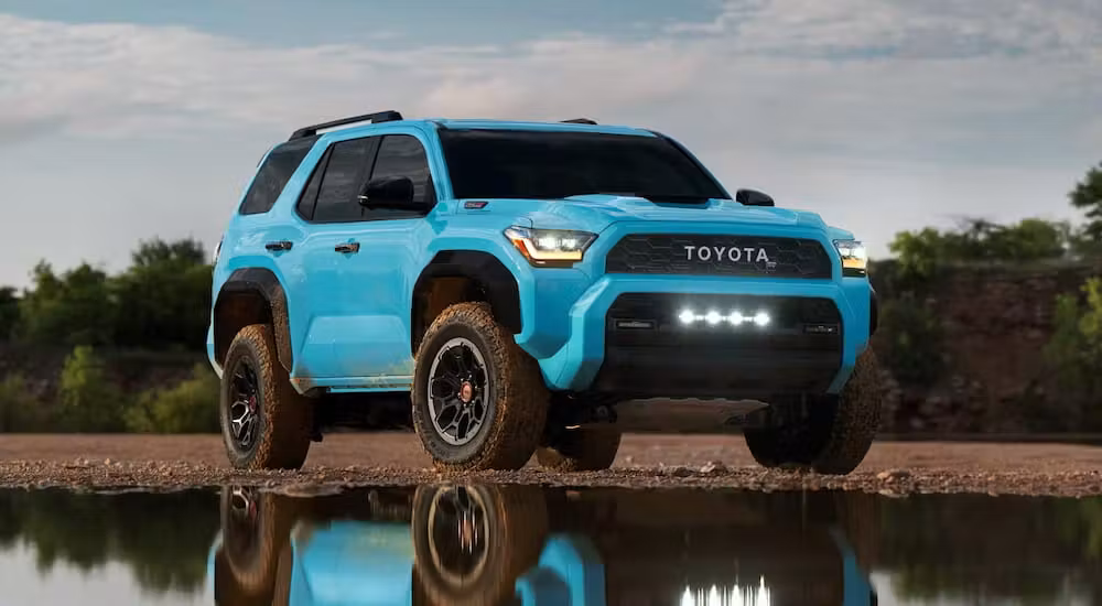 2025-Toyota-4Runner-Blue